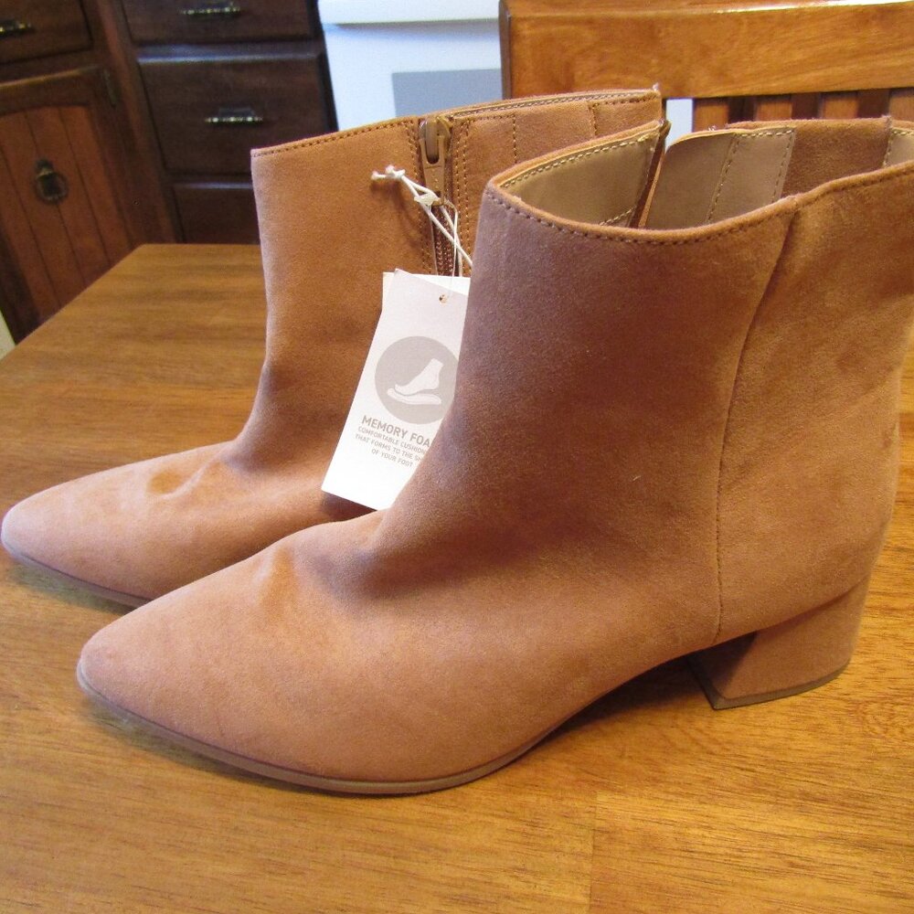 A New Day Women's Memory Foam Zipper Ankle Dress Boots Faux Suede 8.5 NWT